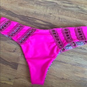 Pink acacia bottoms